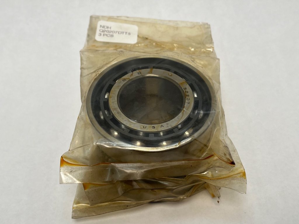 Angular Contact Ball Bearing - 35mm ID, 72mm OD, 17mm Width, Open, Internal clearance.