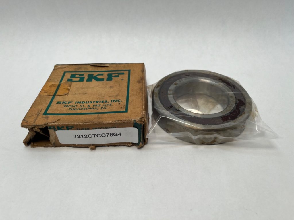 Angular Contact Ball Bearing - Straight Bore, 60 mm ID, 110 mm OD, 22 mm Width, Open, 15° Contact Angle.