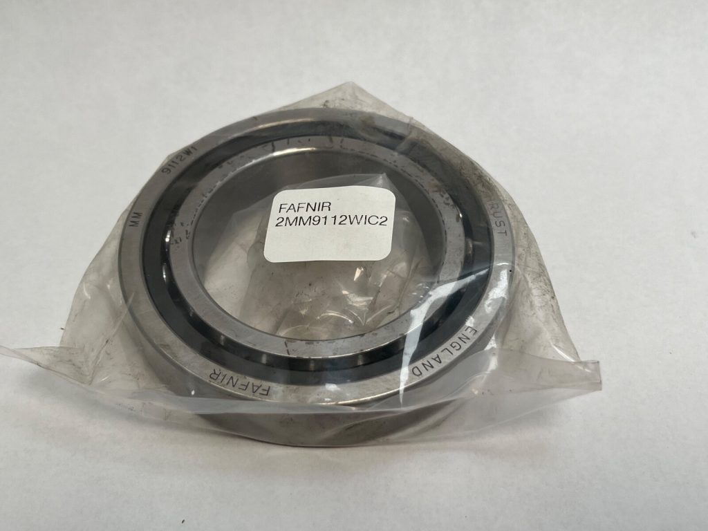 Angular Contact Ball Bearing - Straight Bore, 60mm ID, 95mm OD, 18mm Width, Open, Phenolic Cage, 15° Contact Angle, High Precision P4.