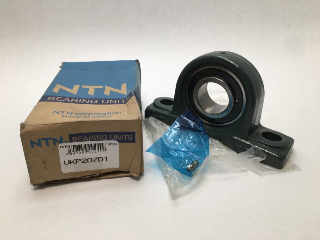 NTN UKP207D1 Flange Mount Bearing Unit 35 mm ID UKP UK 207 D1 UKP207 Japan