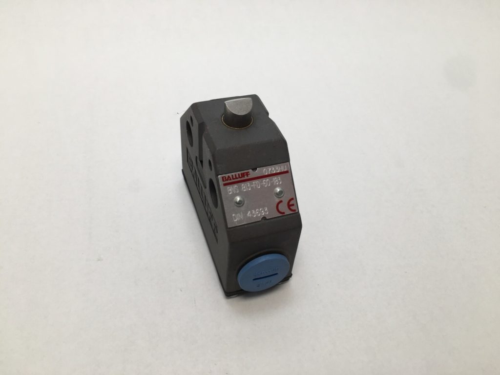 BALLUFF BNS 813-FD-60-183 Mechanical Limit Switch BNS813FD60183