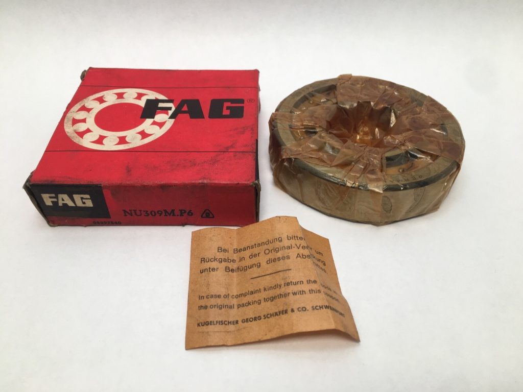 Cylindrical Roller Bearing - Straight Bore, 45 mm ID, 100 mm OD, 25 mm Width, 1 Row, CN Internal clearance.