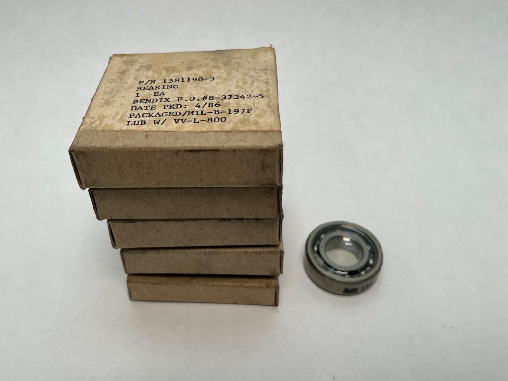Deep Groove Ball Bearing - Straight Bore, 17 mm ID, 35 mm OD, 10 mm Width, Open, Without Snap Ring 5 pcs