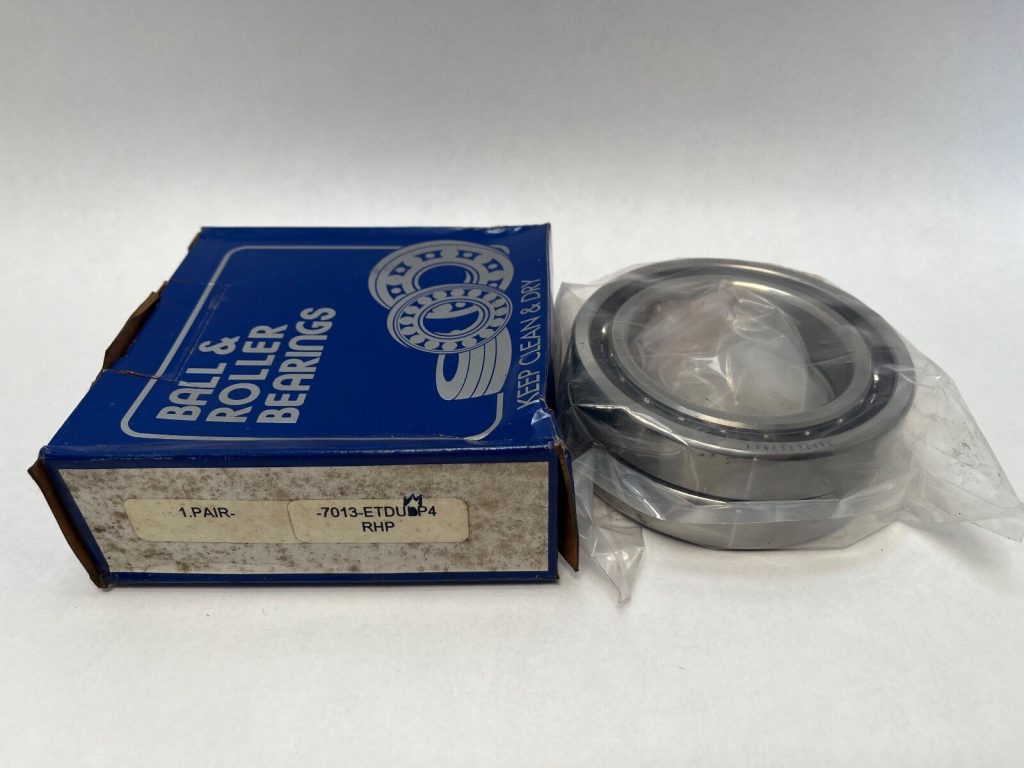 Angular Contact Ball Bearing - Straight Bore, 60 mm ID, 95 mm OD, 18 mm Width, Open, 25° Contact Angle, Medium Preload.