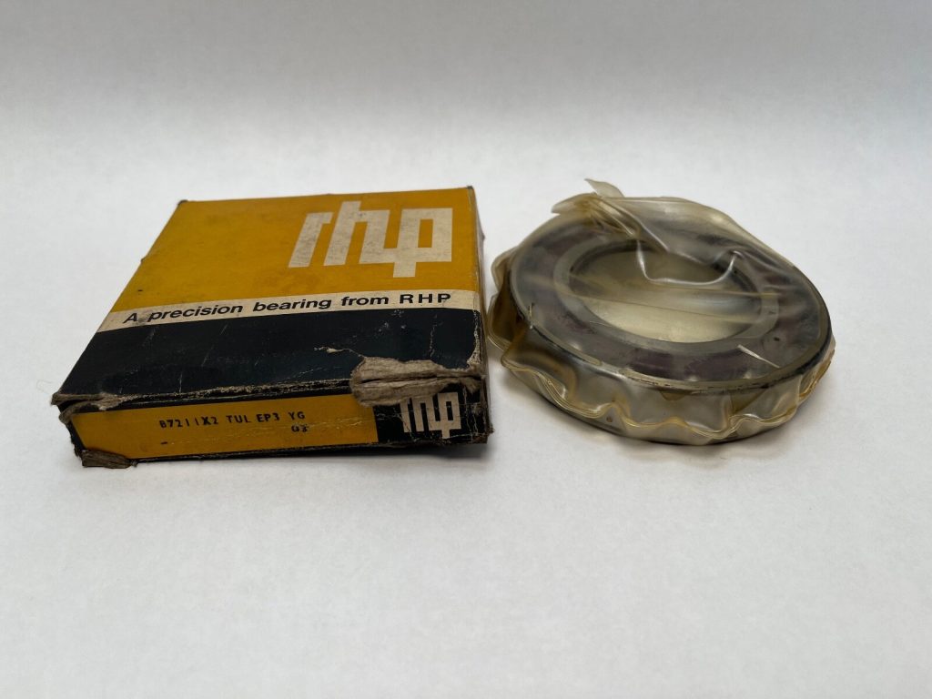 Angular Contact Ball Bearing - Straight Bore, 55mm ID, 100mm OD, 21mm Width, Open, Phenolic Cage, P6 Precision, Universal Light Preload.