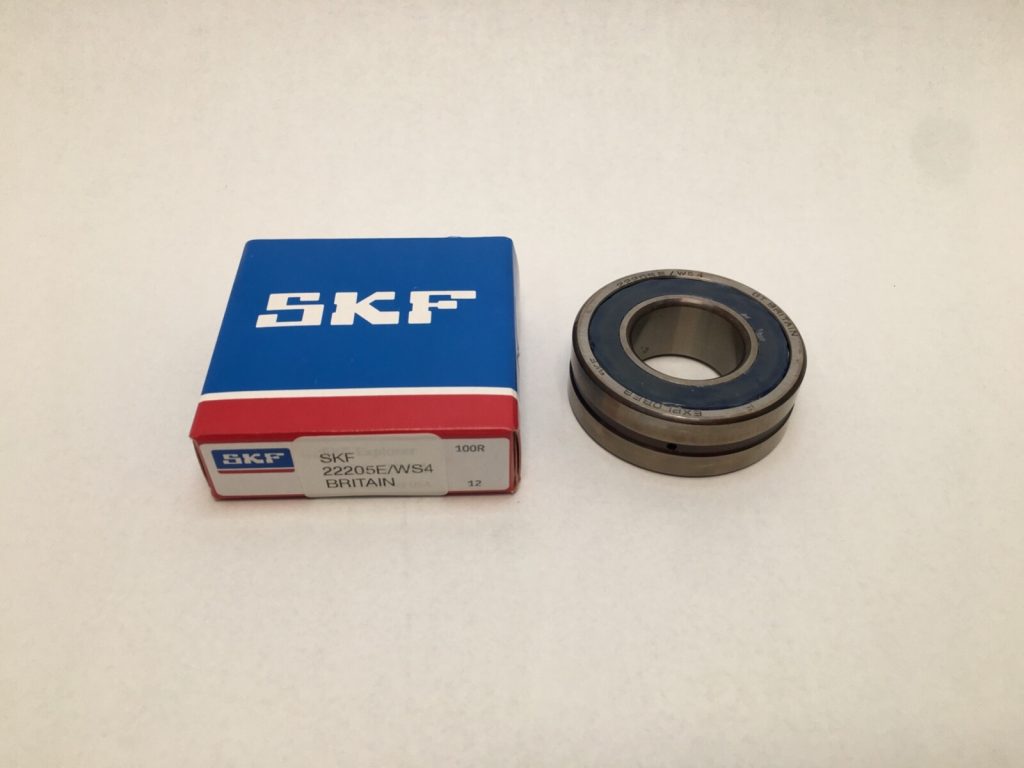 Spherical Roller Bearing - Straight Bore, 25 mm ID, 52 mm OD, 18 mm Width, Open, Normal Internal Clearance.