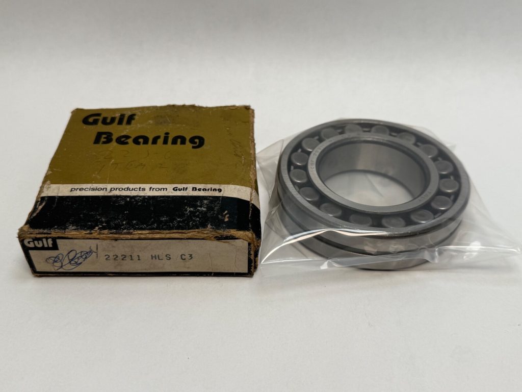 Spherical Roller Bearing - Straight, 55 mm ID, 100 mm OD, 25 mm Width, Open, C3