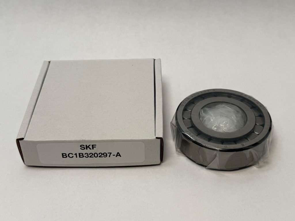 SKF BC1B-320297-A Cylindrical Bearing RU1570UM BC1B320297A 35x72x20.6 mm