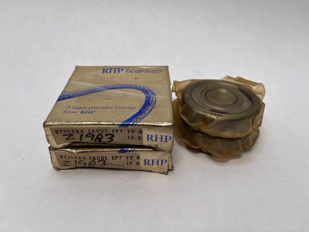 Angular Contact Ball Bearing - Straight Bore, 20 mm ID, 52 mm OD, 15 mm Width, Open, 25° Contact Angle, Light Preload.