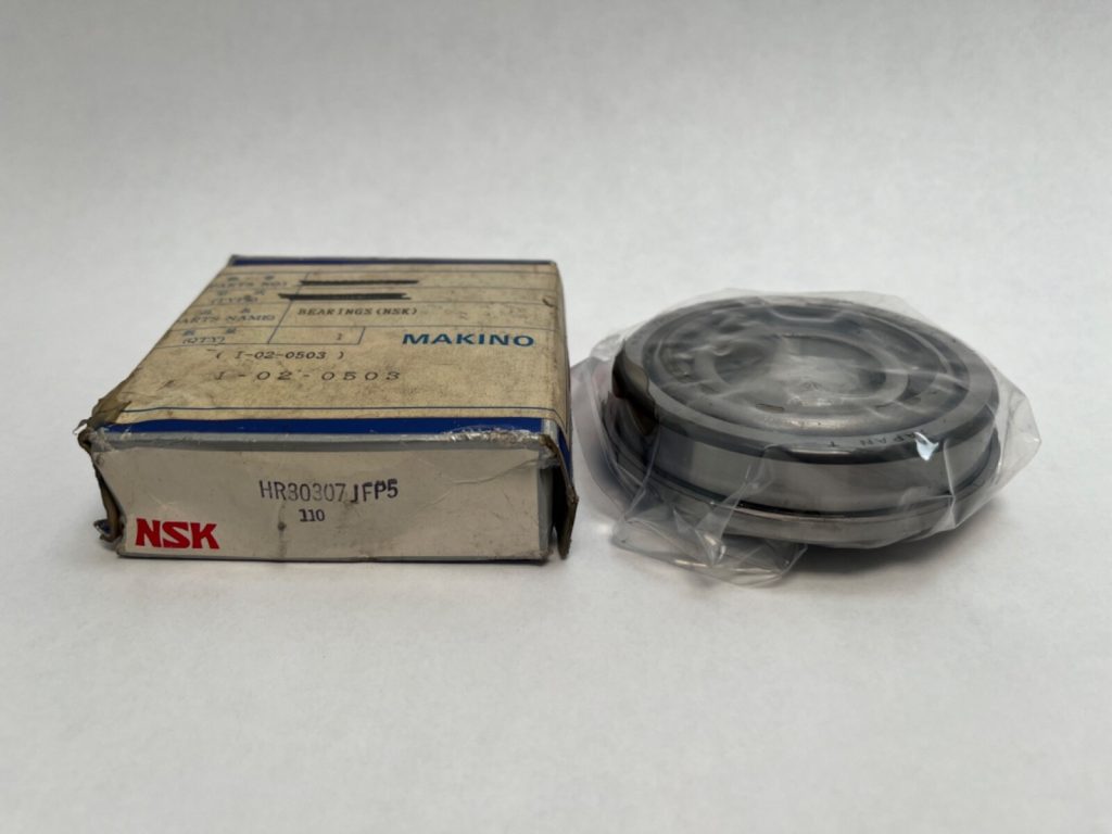 Tapered Roller Bearing – Straight Bore, 35 mm ID, 80 mm OD, 22.75 mm Width, Bearing Steel.
