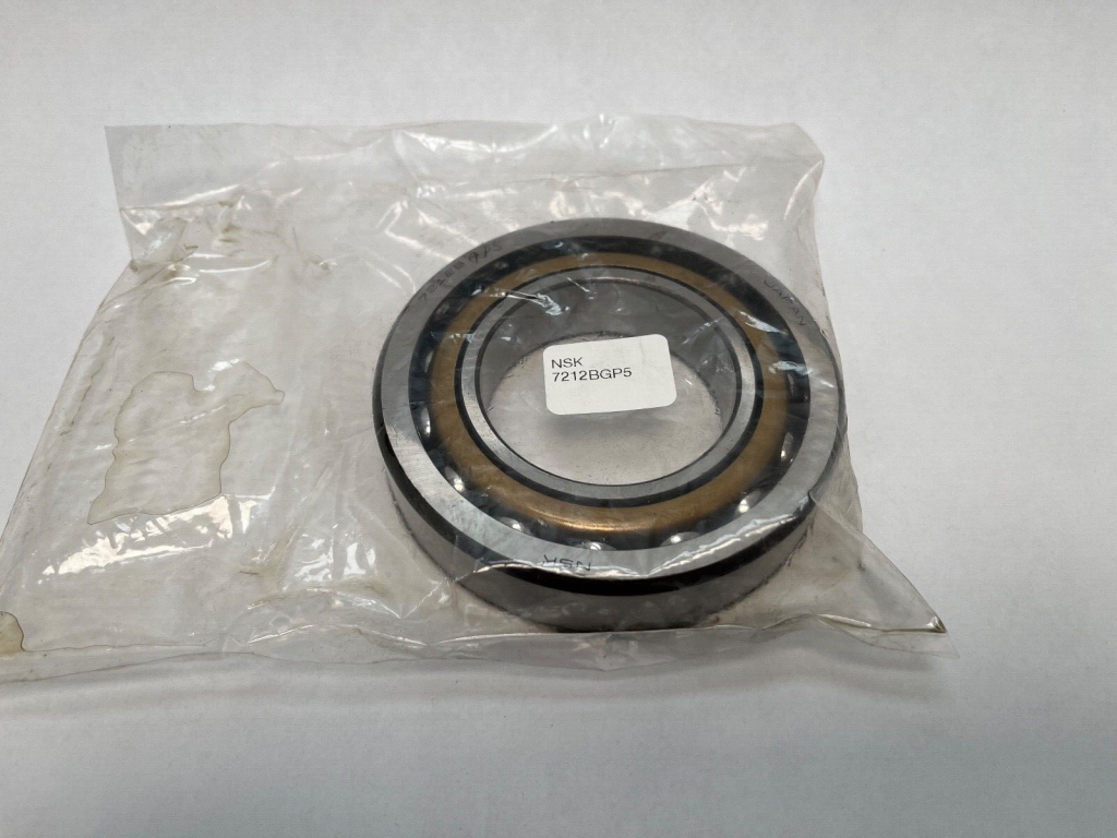 Angular Contact Ball Bearing - Straight Bore, 60mm ID, 110mm OD, 22mm Width, Open, 40° Contact Angle, P5 Precision.