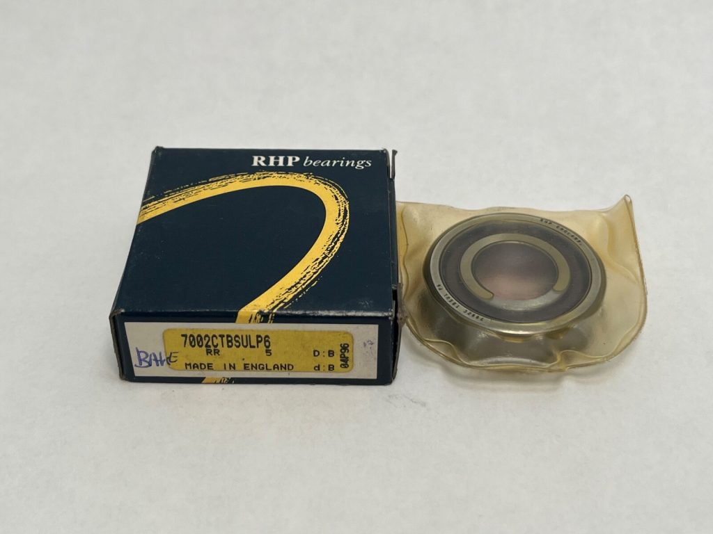 Angular Contact Bearing - 15 mm ID, 32 mm OD, 9 mm Width, Open, 15°, Light preload.