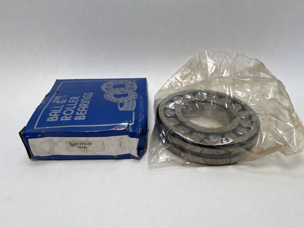 Spherical Roller Bearing - Straight Bore, 65 mm ID, 140 mm OD, 33 mm Width, Open, CN Internal Clearance.