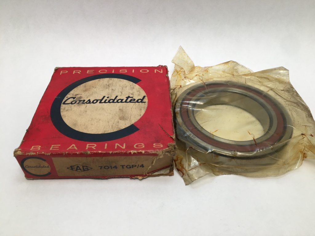 Angular Contact Ball Bearing - Straight Bore, 70 mm ID, 110 mm OD, 20 mm Width, Open, 15° Contact Angle.