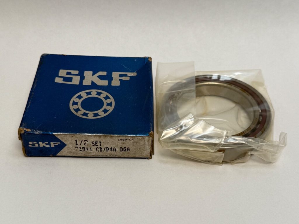 Angular Contact Ball Bearing – Straight Bore, 55 mm ID, 80 mm OD, 13 mm Width, Open, 15° Contact Angle, Light Preload.