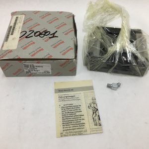 REXROTH R167122310 Bearing Runner Block R-167-122-310 BOSCH 006 7210 Germany