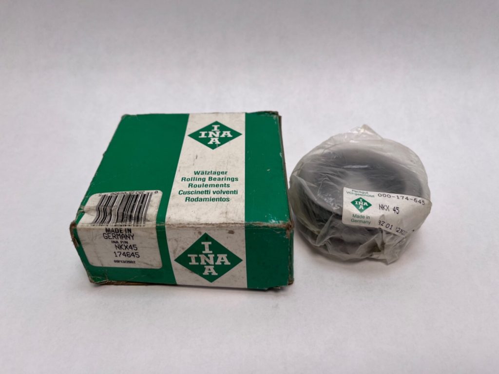 Needle Roller / Thrust Ball Bearing - Straight Bore, 45 mm ID, 58 mm OD, 32 mm Width, Open