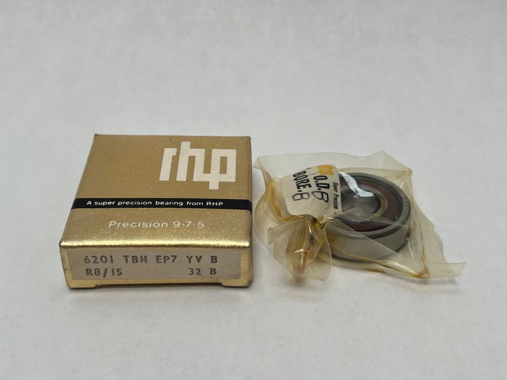 Deep Groove Ball Bearing - Straight Bore, 12 mm ID, 32 mm OD, 10 mm Width, Open, P4 Precision.