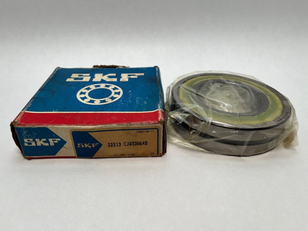 Spherical Roller Bearing - Straight Bore, 65 mm ID, 120 mm OD, 31 mm Width, Open, Normal Internal Clearance.