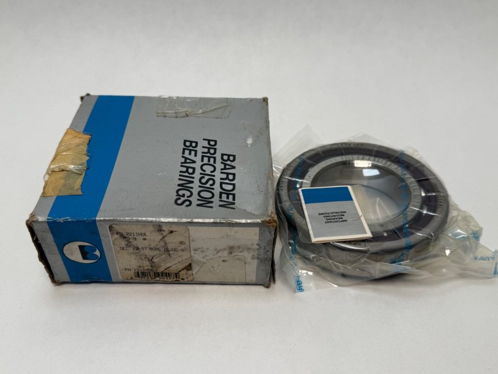 Angular Contact Ball Bearing - Straight Bore, 55 mm ID, 100 mm OD, 21 mm Width, Open, 15° Contact Angle, Light Preload.