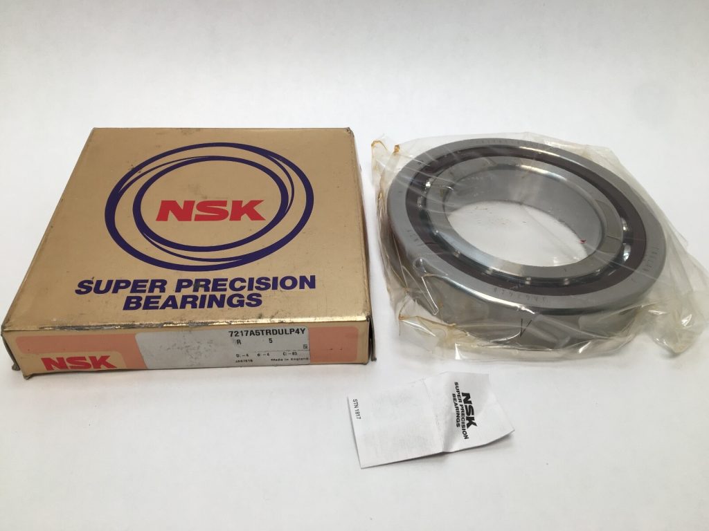 NSK 7217A5TRSULP4Y Bearing 85x150x28 mm 7217-A5TR-DUL-P4Y ABEC7 England