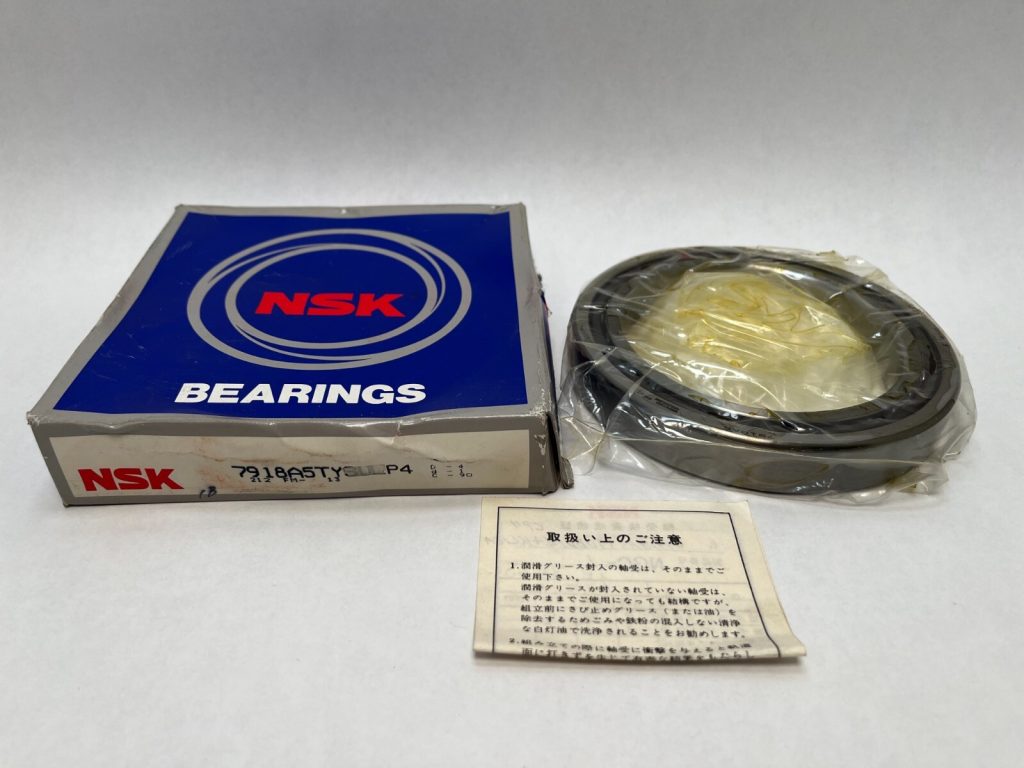 Angular contact bearings - 90 mm ID, 125 mm OD, 18 mm Width, Open, 25°, Light preload.