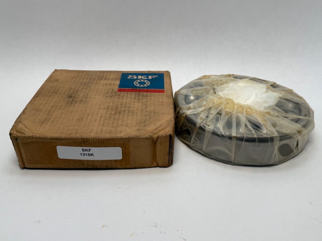 SKF 1318K Self Aligning Bearing 1318 -K 90x190x43 mm