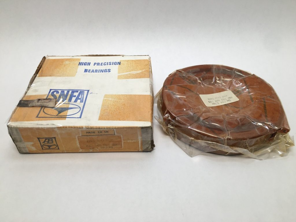 Angular Contact Ball Bearing - 90 mm ID, 160 mm OD, 30 mm Width, Open, 25°, Heavy Preload.