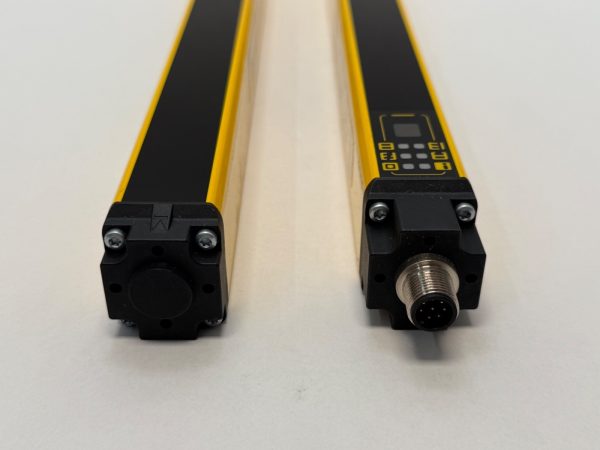 Schmersal SLC440-ER-0250-30-01 Safety Light Curtain SLC440-ER0250-30-01