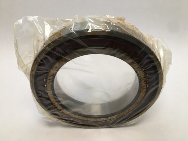 Angular Contact Ball Bearing – 130 mm ID, 200 mm OD, 33 mm Width, Open, 15°, Medium preload.