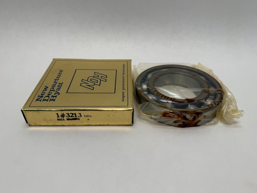 NDH 3213XR5A Ball Bearing 6213-P5 3213-XR-5A 65x120x23 mm