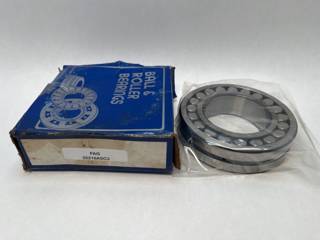 Spherical Roller Bearing - Straight Bore, 90 mm ID, 160 mm OD, 40 mm Width, Open, Normal Internal Clearance.