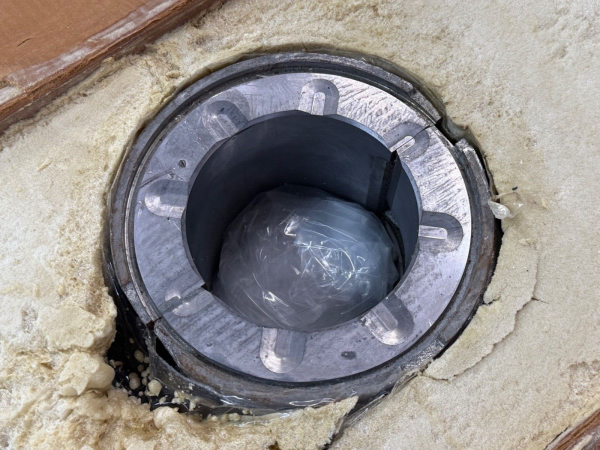 Sleeve Bearing Assembly – 5.000 in Bore, 2 bolt, Cast Iron, Heavy Duty, Non-Expanding.