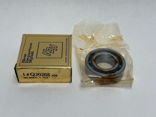 NDH Q20205-5A angular contact ball bearing 7205C in plastic wrap next to its New Departure Hyatt box