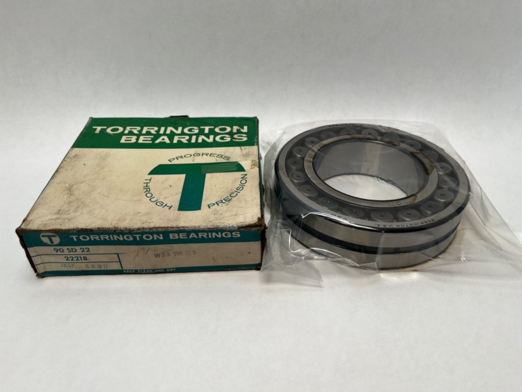 Spherical Roller Bearing - Straight Bore, 90 mm ID, 160 mm OD, 40 mm Width, Open, C3 Internal Clearance.