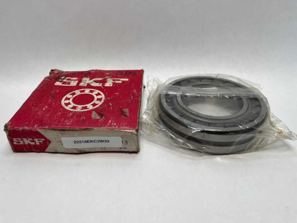 Spherical Roller Bearing - Tapered Bore, 90 mm ID, 160 mm OD, 40 mm Width, Open, C3 Internal Clearance.