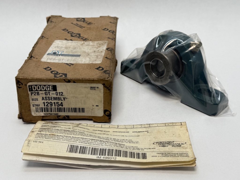 Pillow Block Bearing - 2 Bolt, 3/4 in Bore, Cast Iron Housing, Standard Duty, Grip Tight Locking.