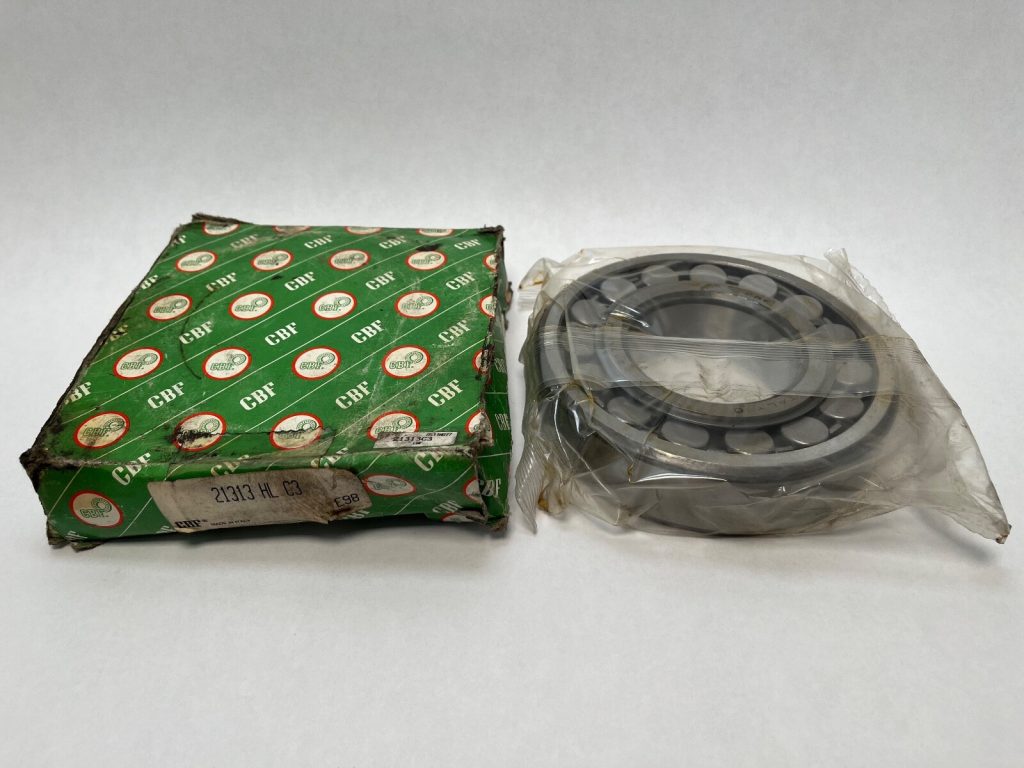 Spherical Roller Bearing - Straight Bore, 65 mm ID, 140 mm OD, 33 mm Width, Open, C3 Internal clearance