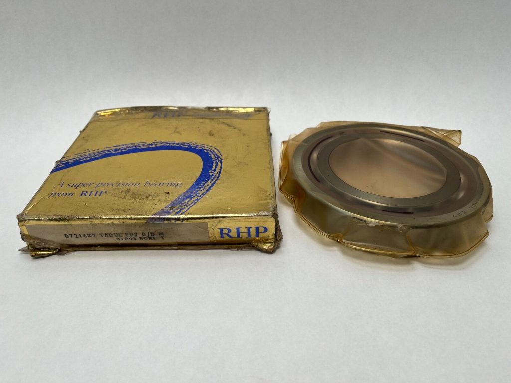 Angular Contact Ball Bearing - Straight Bore, 80 mm ID, 140 mm OD, 26 mm Width, Open, 15° Contact Angle, Light Preload.