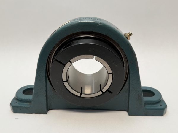 Dodge P2B-DLM-207 Flange Mount Bearing 2-7/16″ ID 123822 P2BDLM207