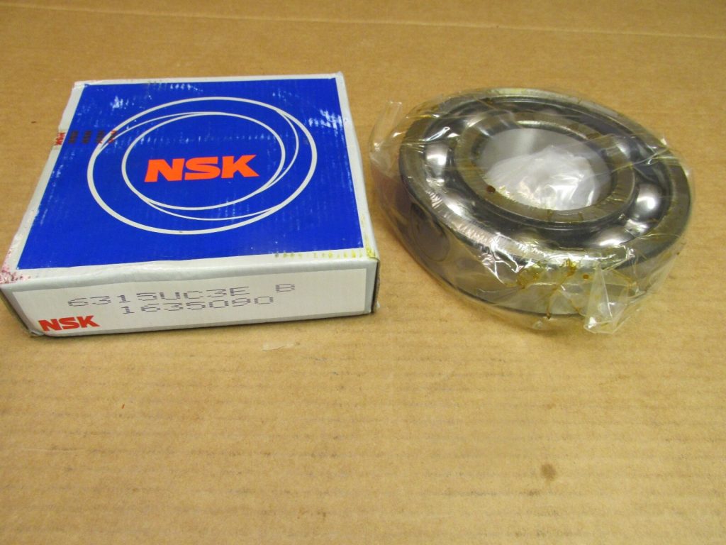 NSK 6315UC3E Bearing Metal Seals 90x160x30 mm 6315 U C3 E 6315C3