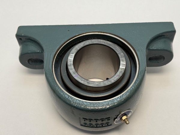 Dodge P2B-S2-211R Flange Mount Bearing 2-11/16″ ID 044625 P2BS2211R