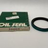CR 38669 Oil Seal 3.875X4.876X0.500" CRWH1 R NBR SKF
