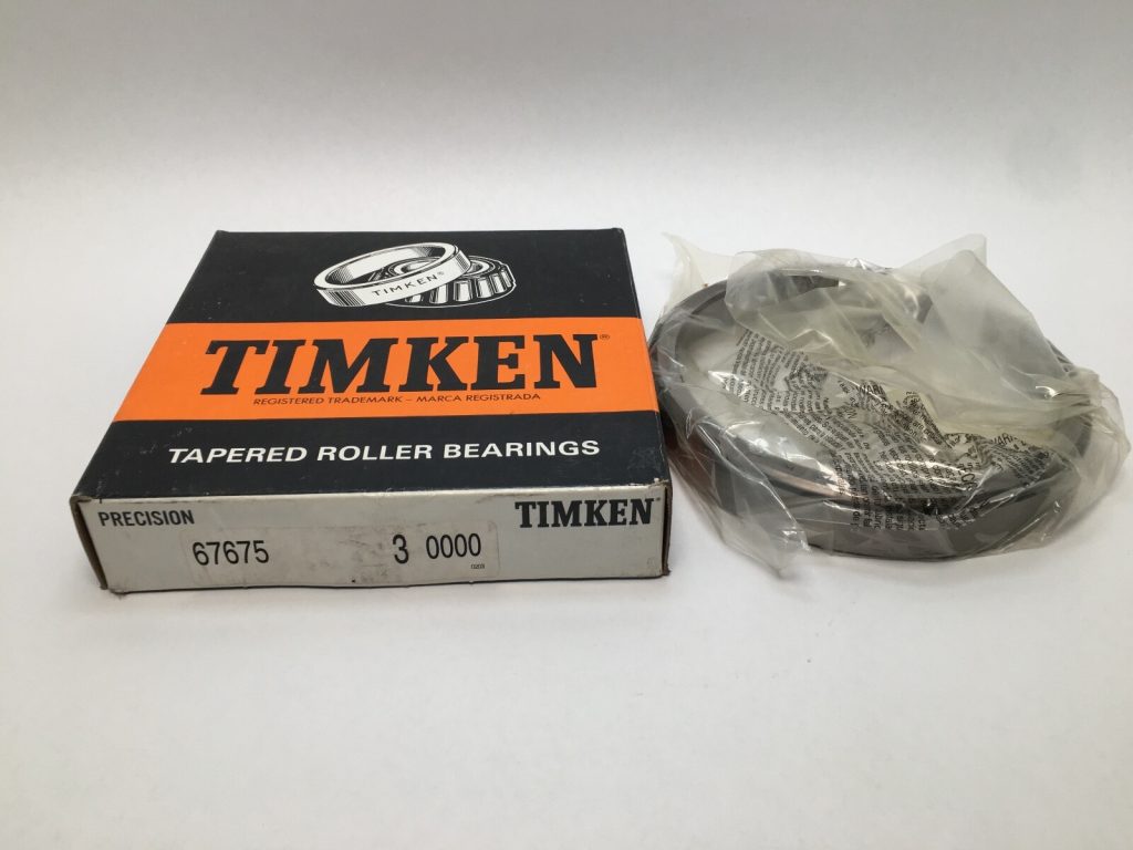 Tapered Roller Cup - 6.7500" Cup Outer Diameter, 0.9948" Cup Width, class 3, Case-Carburized Steel.