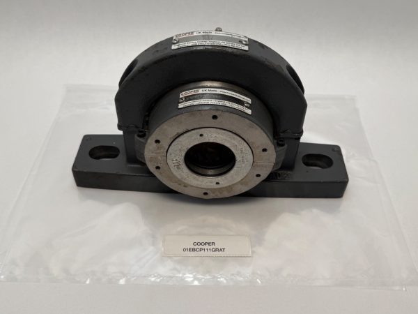 Cooper 01EBCP111GRAT Flange Mount Bearing 1-11/16″ ID P02 01-EBCP-111-GRAT