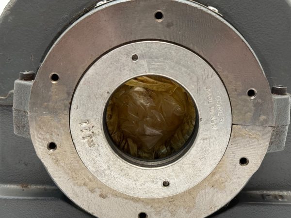 Cooper 01EBCP111GRAT Flange Mount Bearing 1-11/16″ ID P02 01-EBCP-111-GRAT