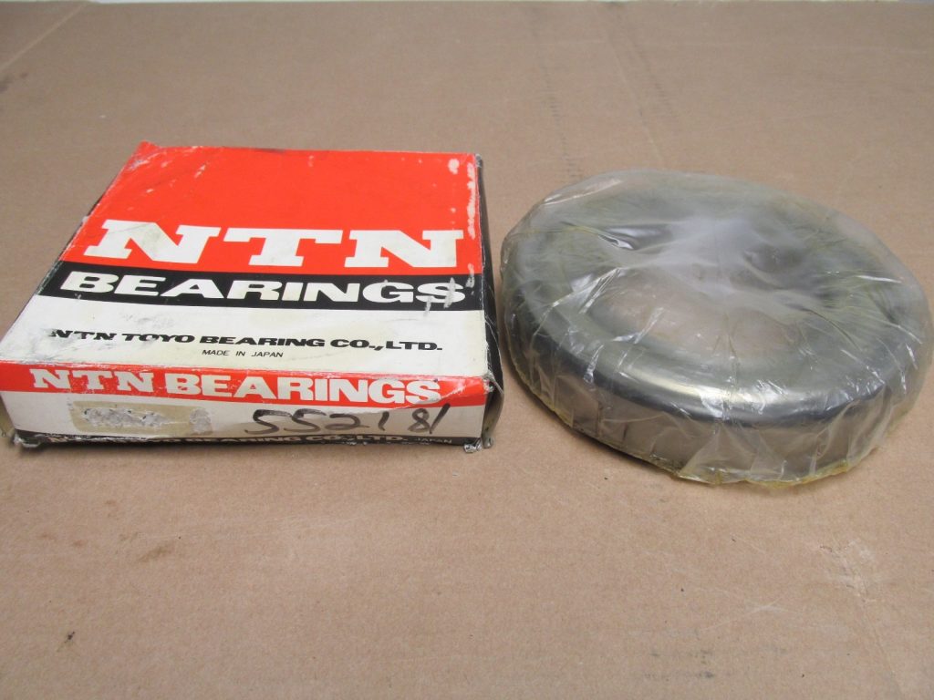 Deep Groove Ball Bearing - Straight Bore, 85 mm ID, 150 mm OD, 28 mm Width, Double Shield, Without Snap Ring