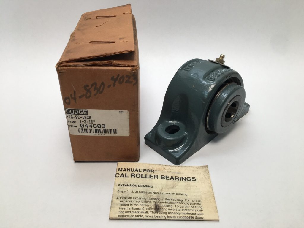 Pillow Block Bearing - 1.1875 in Bore, 2-Bolt Base, Cast Iron Housing, Set Screw Locking.