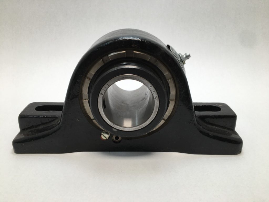 Pillow Block Roller Bearing - 1.6875 Bore, 2 bolt, Cast Iron, Standard, Non-Expanding