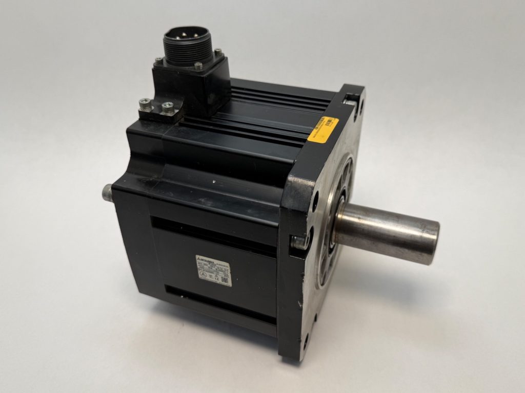 Mitsubishi HF303S AC Servo Motor 3AC 184V 10.7A 3kW 2000 r/min 133Hz